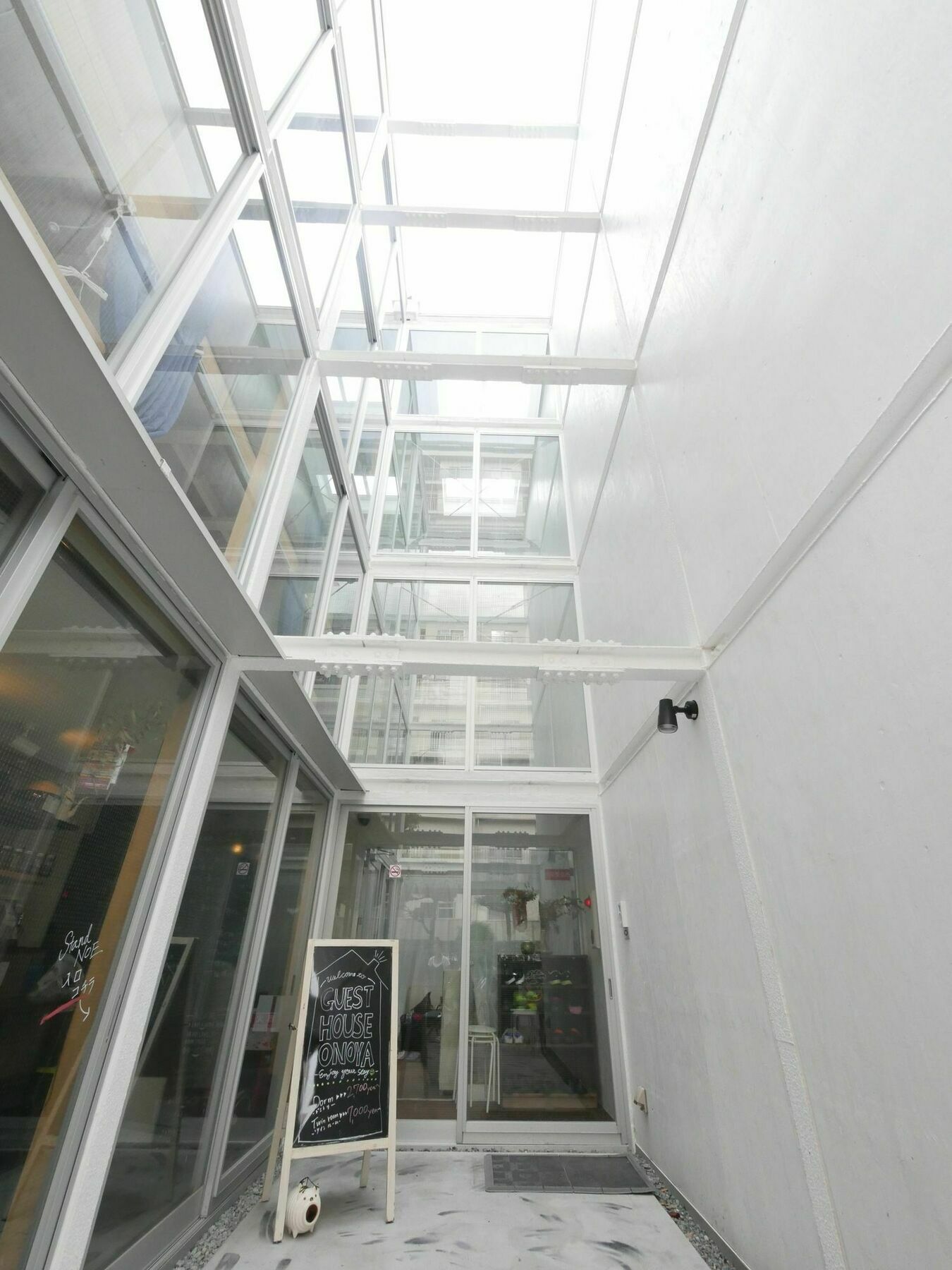 Guest House Onoya Osaka Buitenkant foto